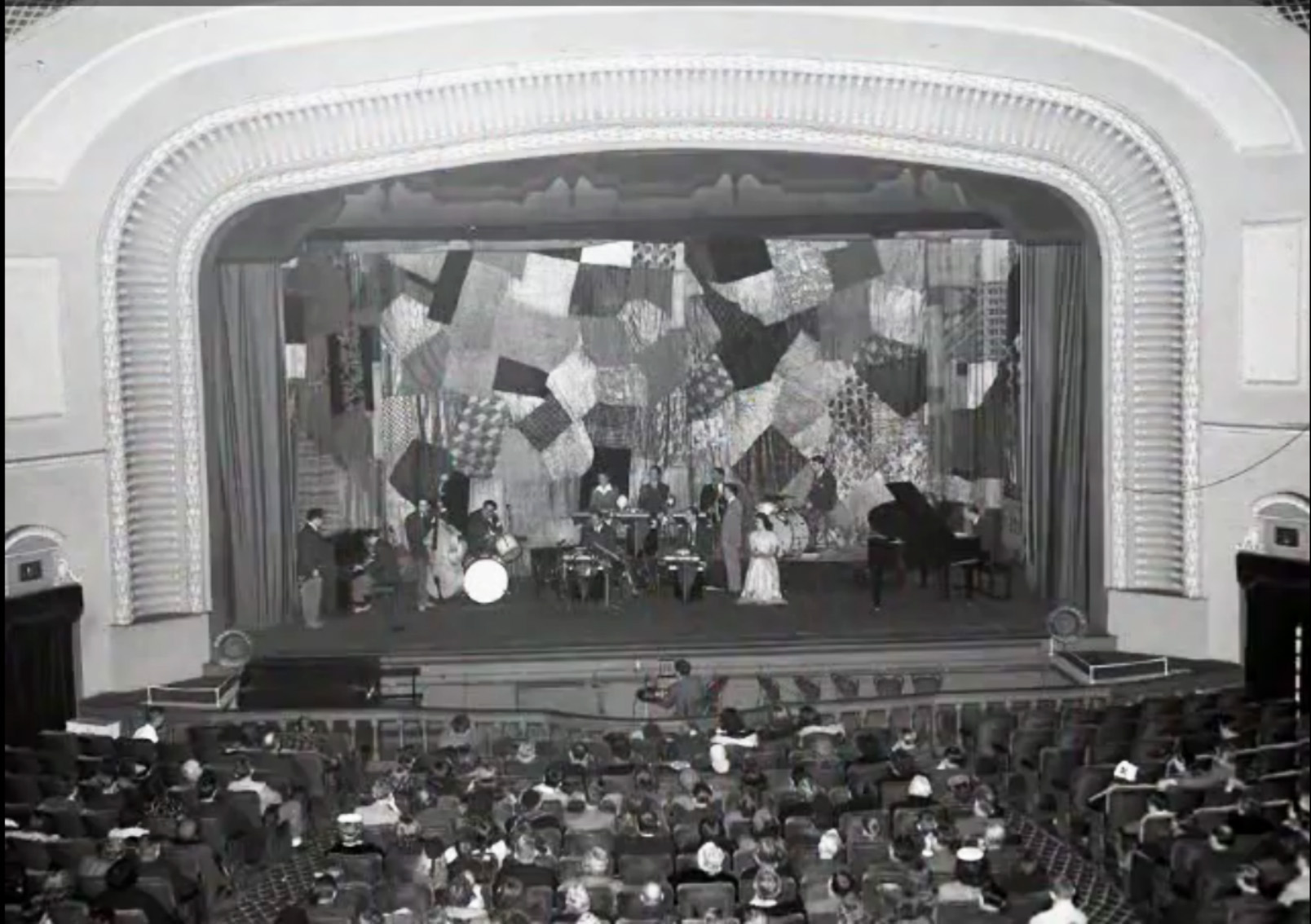 Performance Washington Theater - Quincy, IL